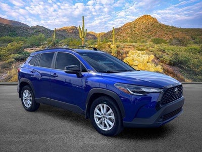 2025 Toyota Corolla Cross LE