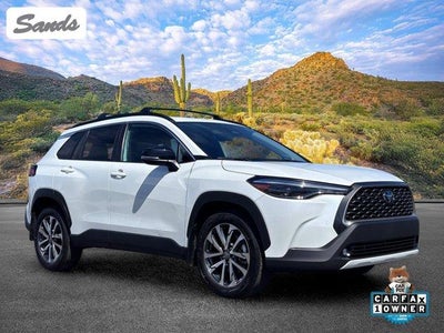 2025 Toyota Corolla Cross XLE