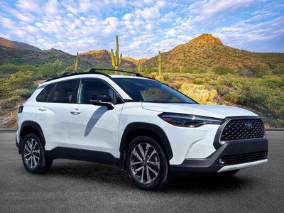 2025 Toyota Corolla Cross XLE