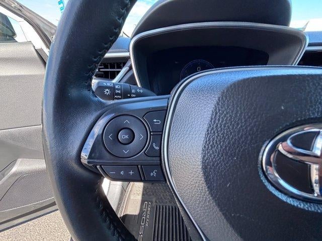 2025 Toyota Corolla Cross XLE