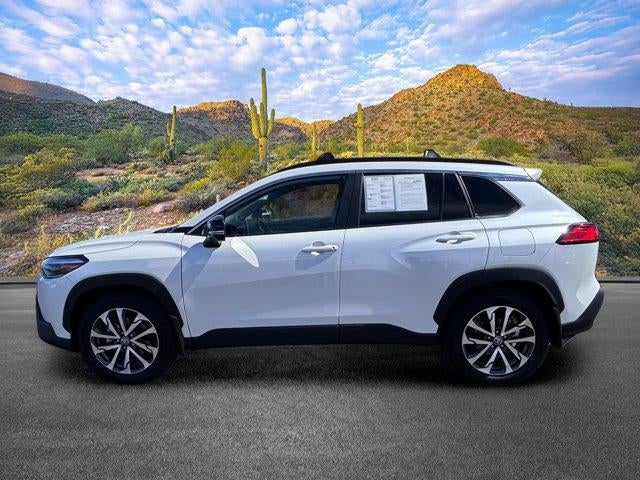 2025 Toyota Corolla Cross XLE