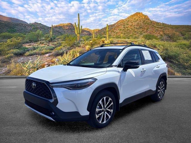 2025 Toyota Corolla Cross XLE