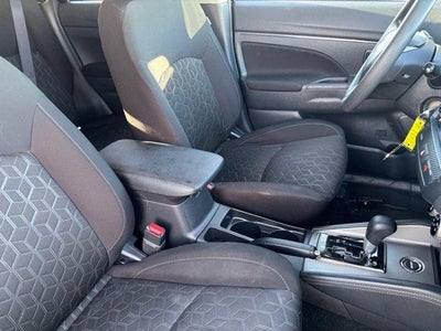 2024 Mitsubishi Outlander Sport S