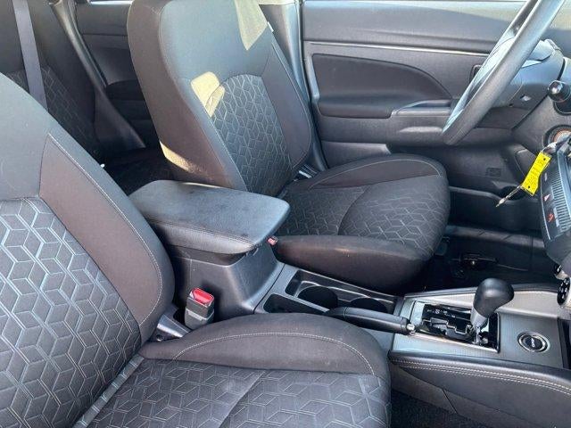 2024 Mitsubishi Outlander Sport S