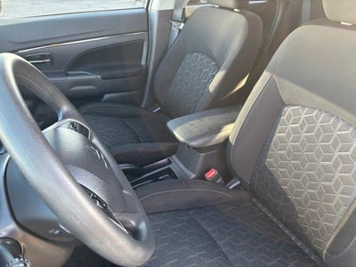 2024 Mitsubishi Outlander Sport S