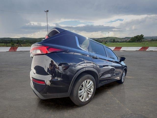 2024 Mitsubishi Outlander ES