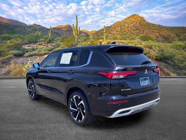 2024 Mitsubishi Outlander SE
