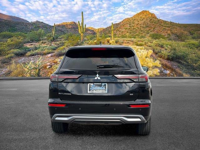 2025 Mitsubishi Outlander SE
