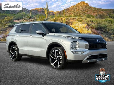 2024 Mitsubishi Outlander SE