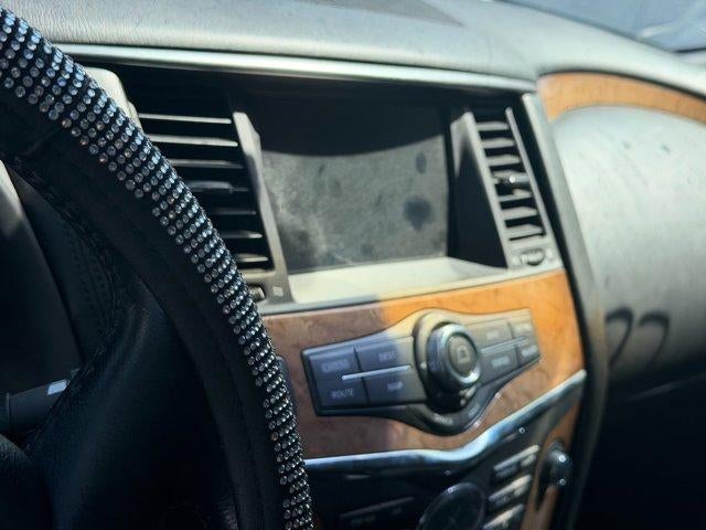 2013 INFINITI QX56 Base