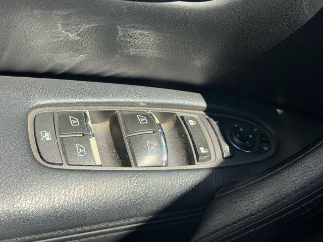 2013 INFINITI QX56 Base