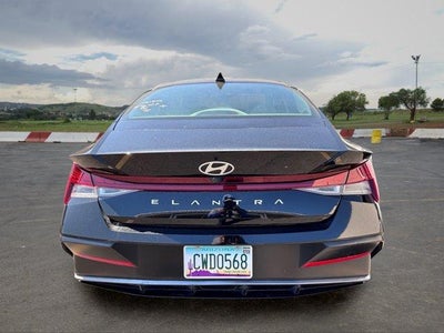 2025 Hyundai Elantra SEL Convenience