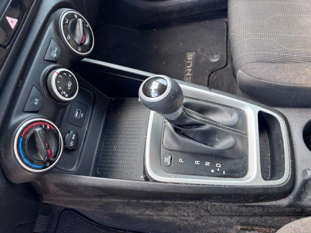 2021 Hyundai Venue SE