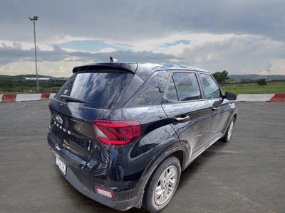 2021 Hyundai Venue SE