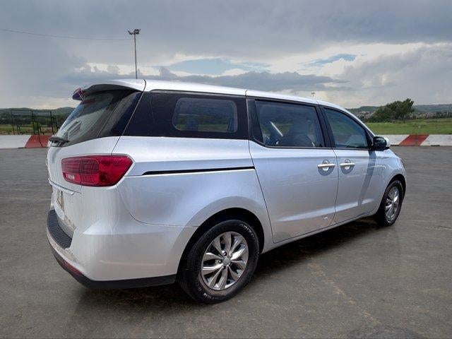 2020 Kia Sedona L