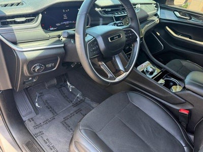 2022 Jeep Grand Cherokee Altitude
