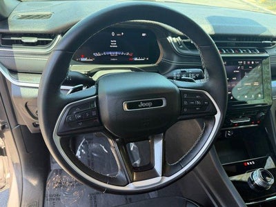 2022 Jeep Grand Cherokee Altitude