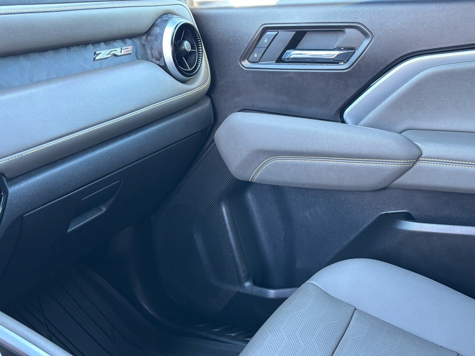 2025 Chevrolet Colorado ZR2