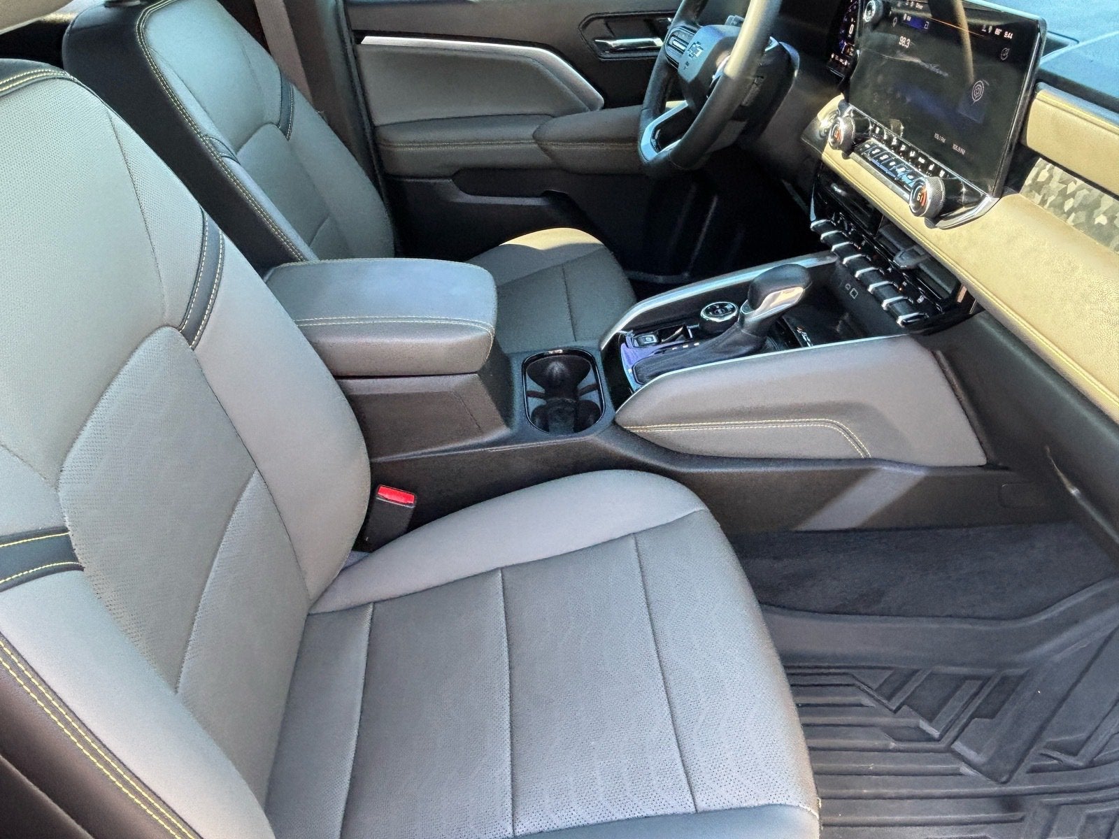 2025 Chevrolet Colorado ZR2