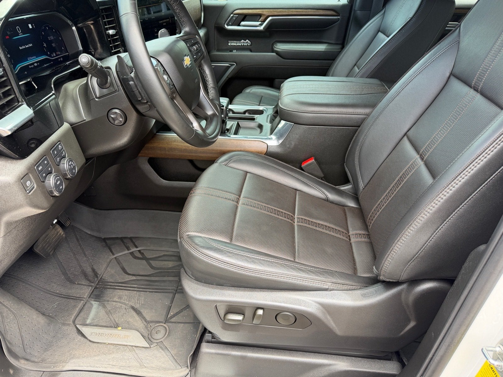 2023 Chevrolet Silverado 1500 High Country