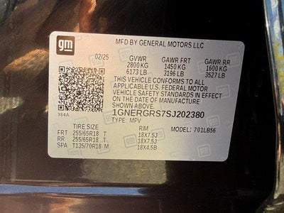 2025 Chevrolet Traverse LT