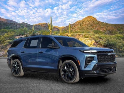 2025 Chevrolet Traverse RS
