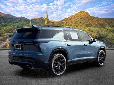 2025 Chevrolet Traverse RS