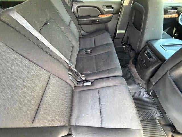 2011 Chevrolet Suburban LS