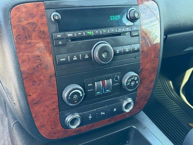 2011 Chevrolet Suburban LS