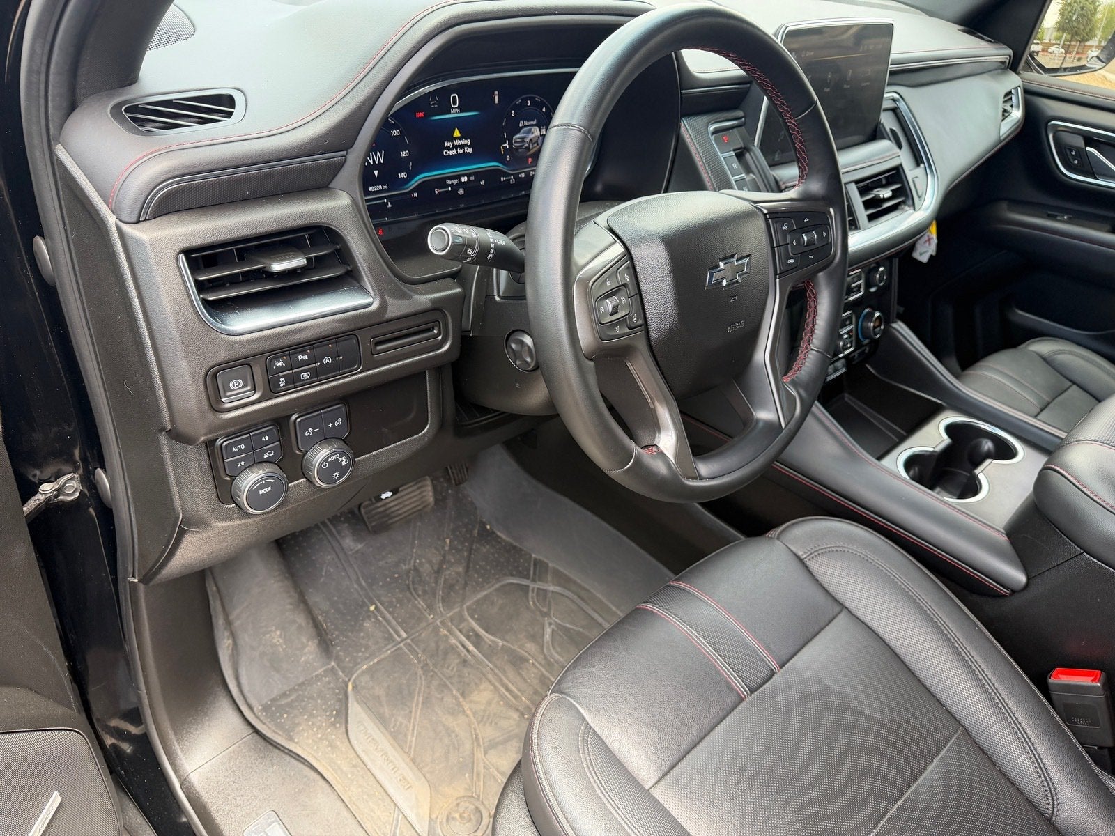 2023 Chevrolet Suburban RST