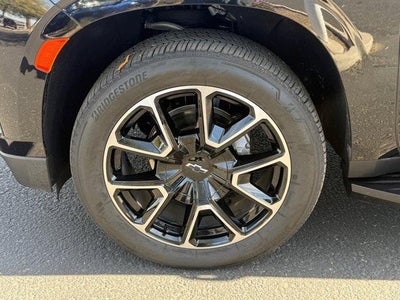 2024 Chevrolet Suburban RST