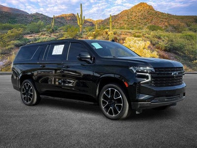 2024 Chevrolet Suburban RST