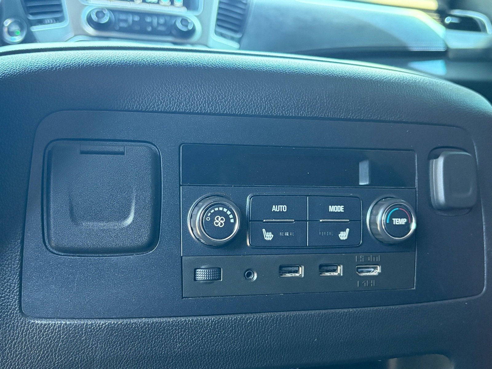 2019 Chevrolet Suburban Premier Premier Plus Edition