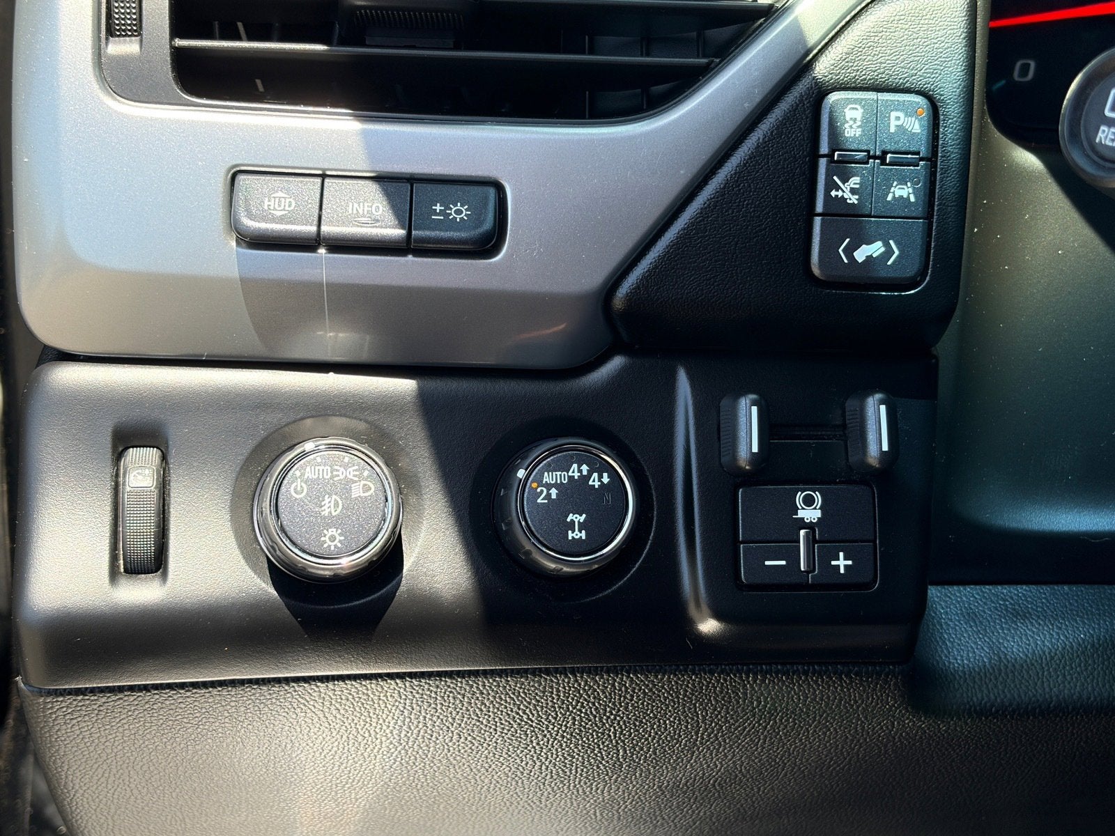 2019 Chevrolet Suburban Premier Premier Plus Edition