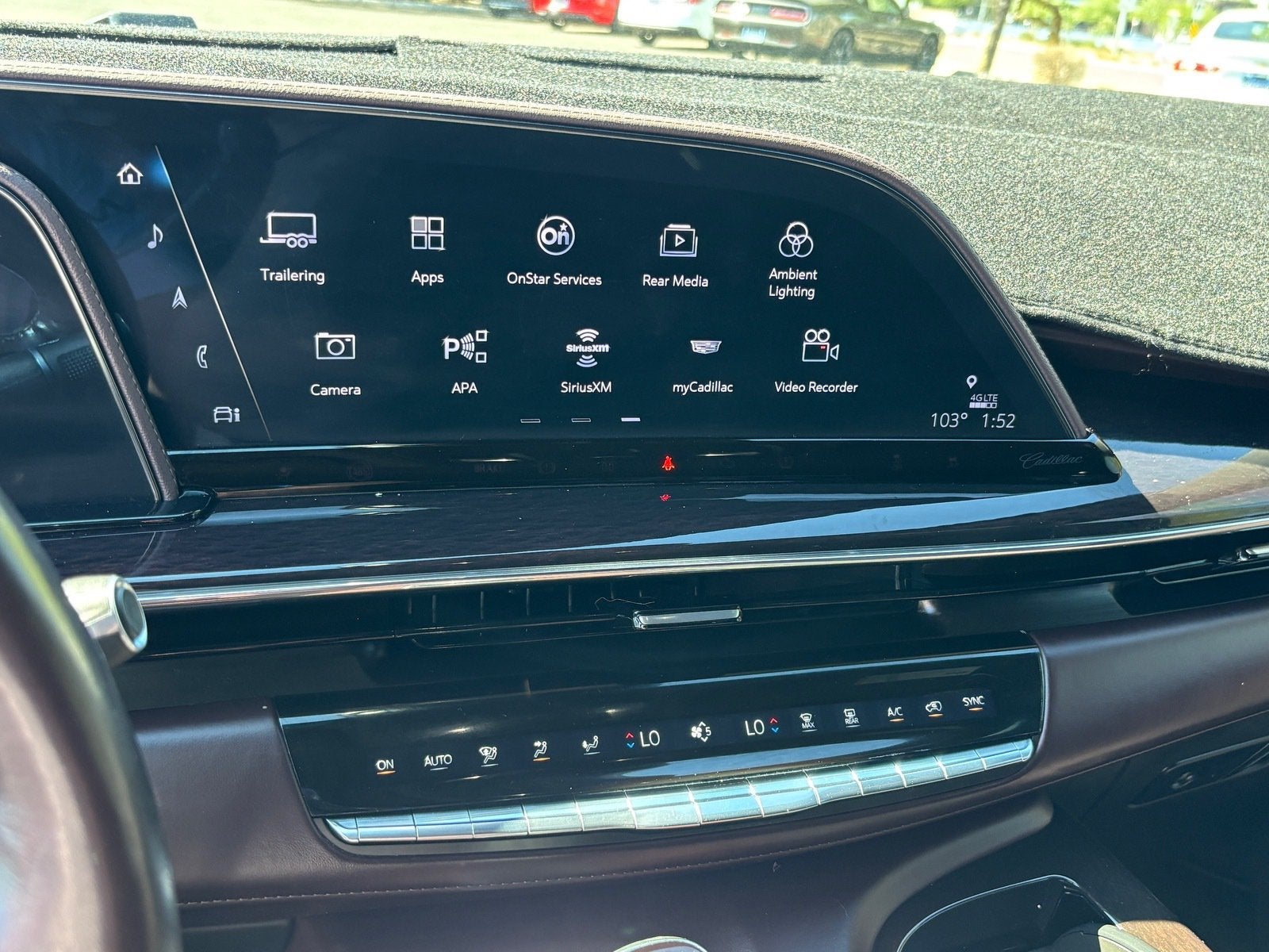 2023 Cadillac Escalade 4WD Sport Platinum