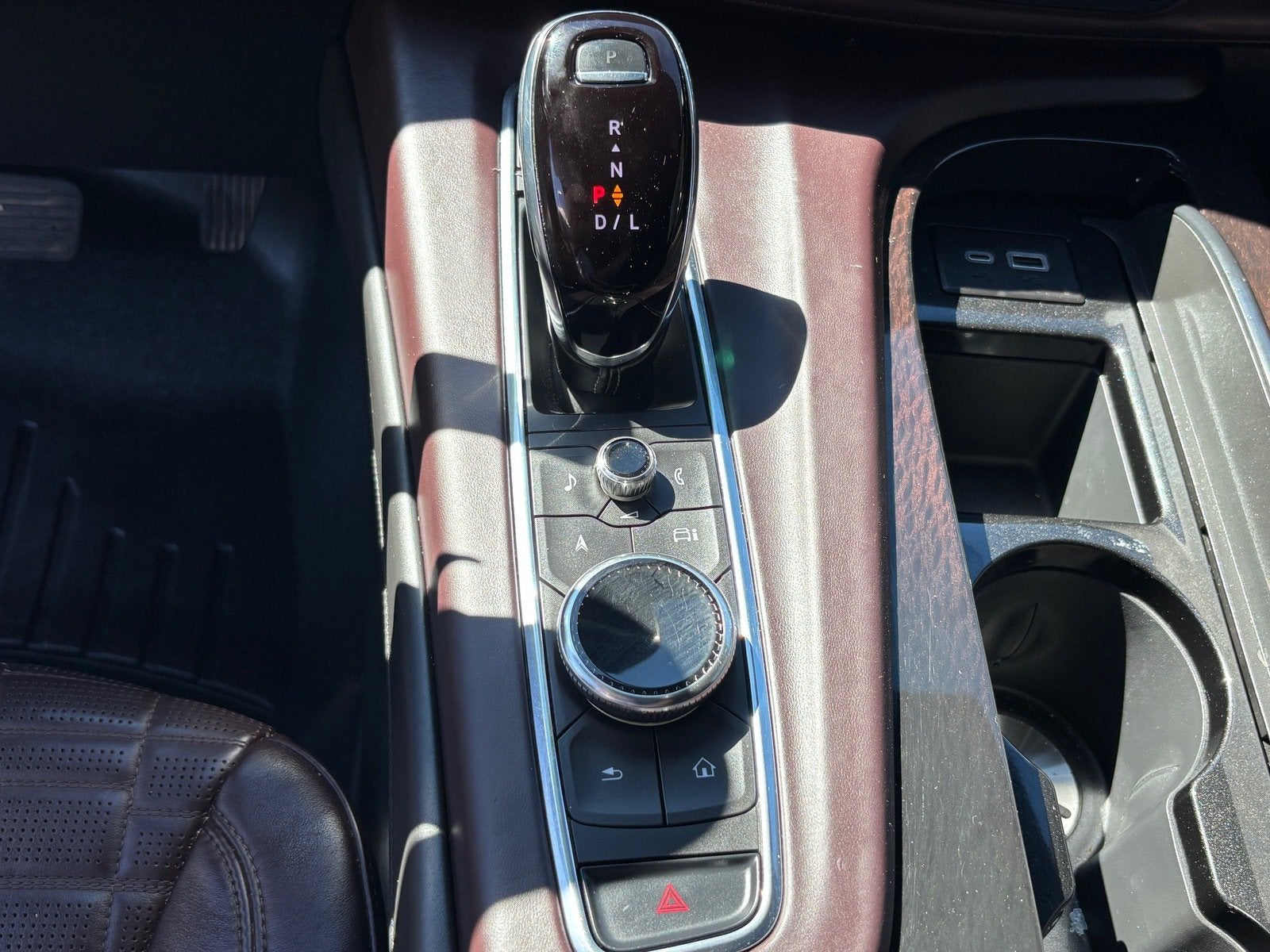 2023 Cadillac Escalade 4WD Sport Platinum