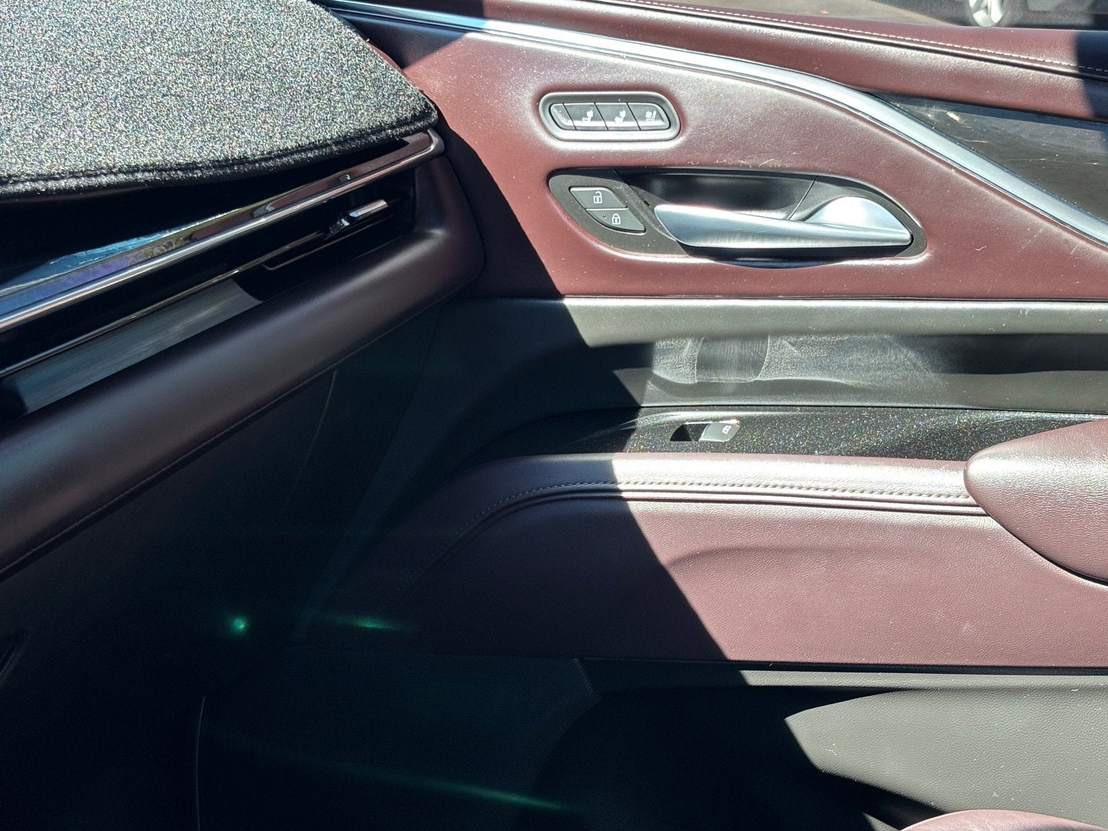 2023 Cadillac Escalade 4WD Sport Platinum
