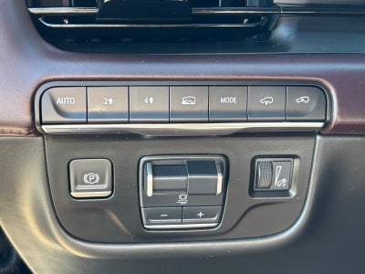 2023 Cadillac Escalade 4WD Sport Platinum