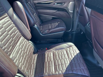 2023 Cadillac Escalade 4WD Sport Platinum