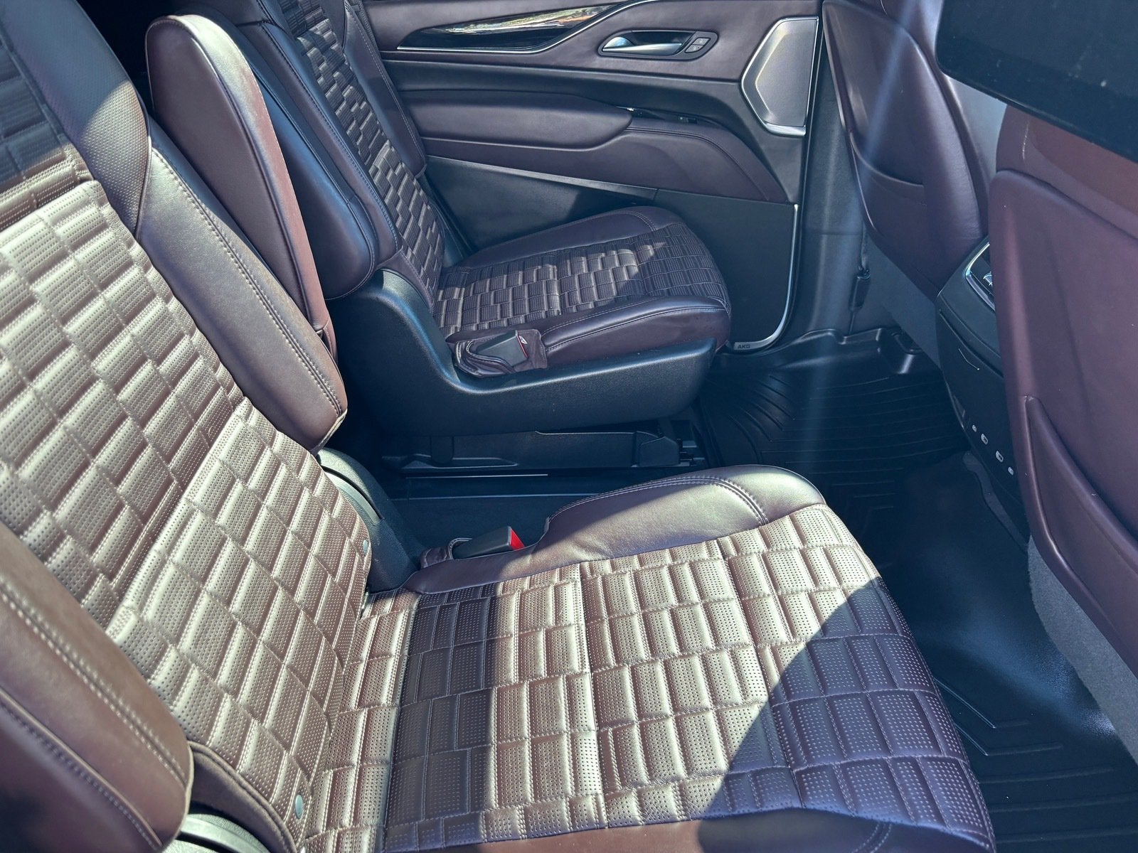 2023 Cadillac Escalade 4WD Sport Platinum