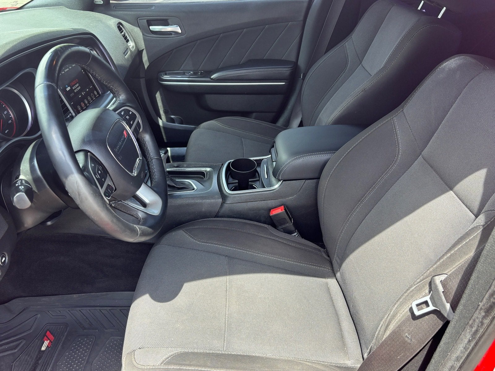 2017 Dodge Charger SXT