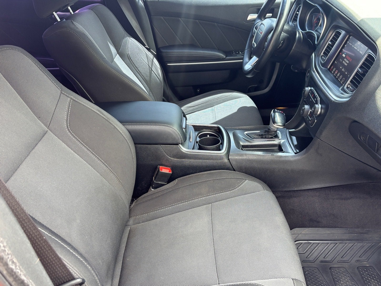 2017 Dodge Charger SXT