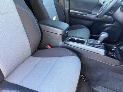 2022 Toyota Tacoma 2WD SR5