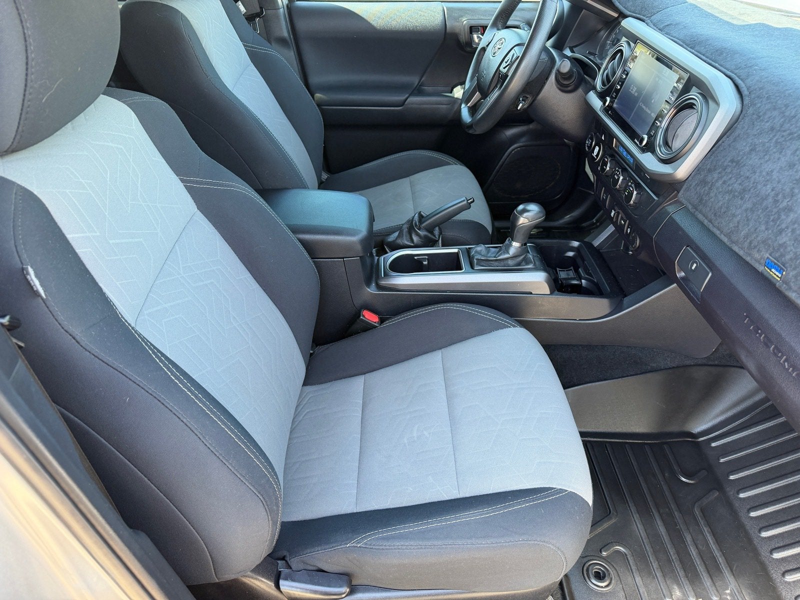 2021 Toyota Tacoma 2WD SR5