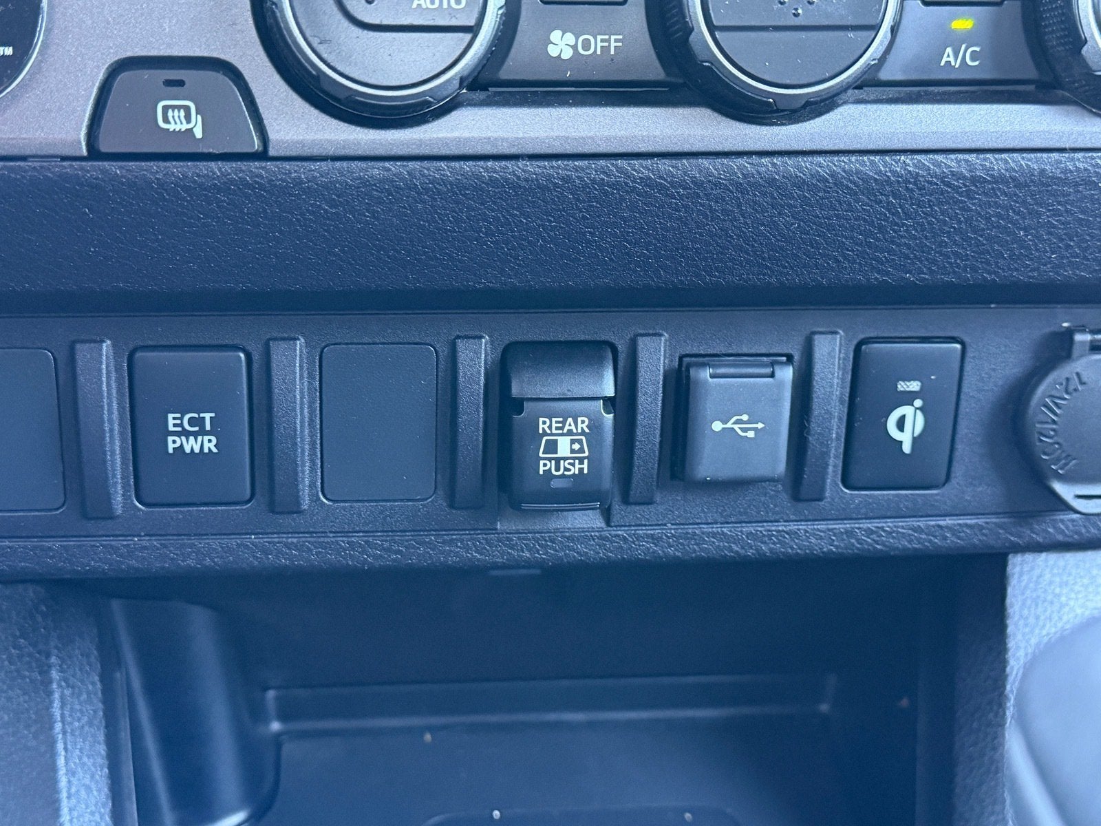 2021 Toyota Tacoma 2WD SR5