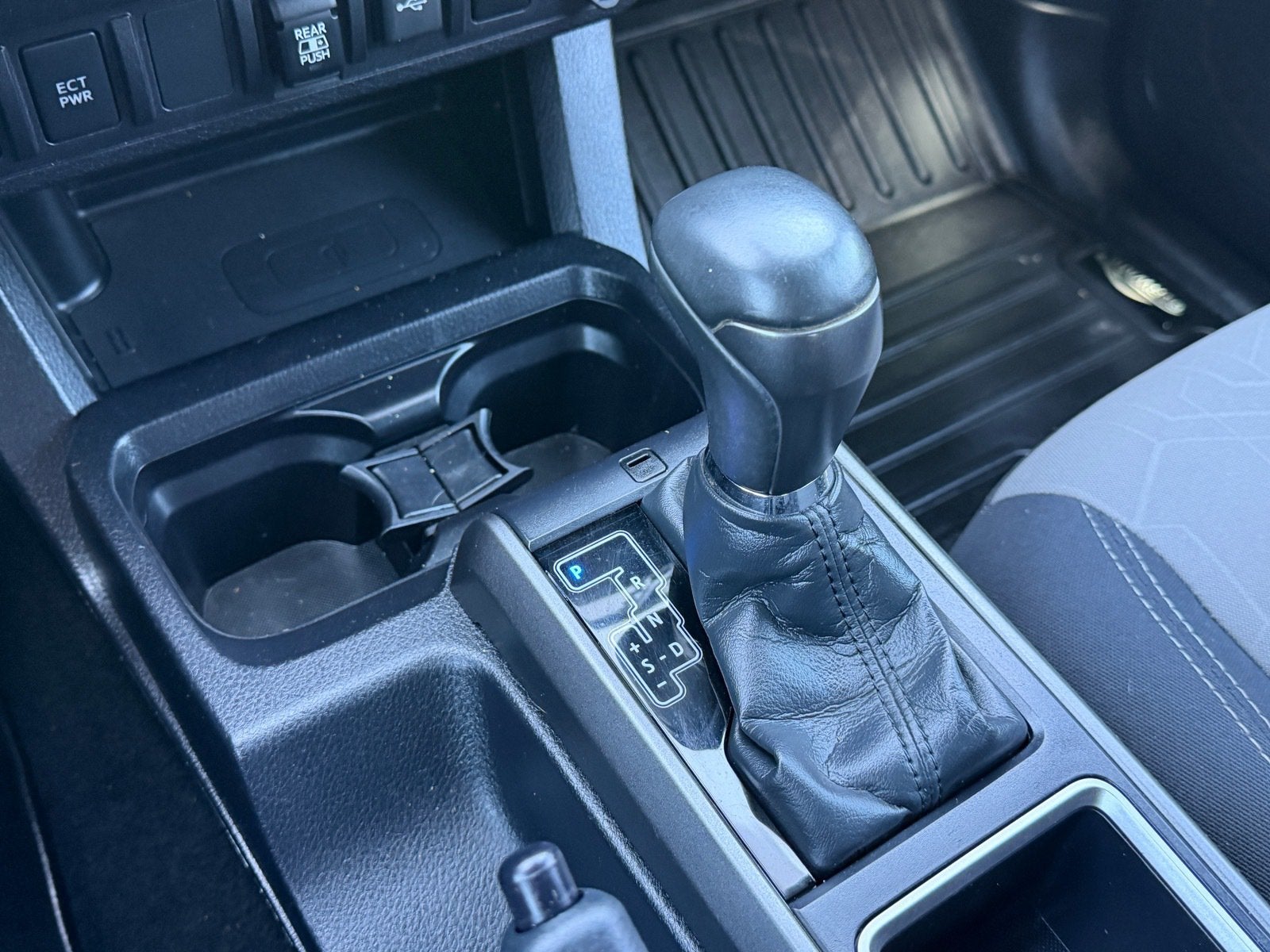 2021 Toyota Tacoma 2WD SR5