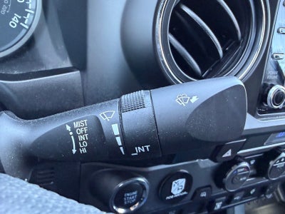 2021 Toyota Tacoma 2WD SR5