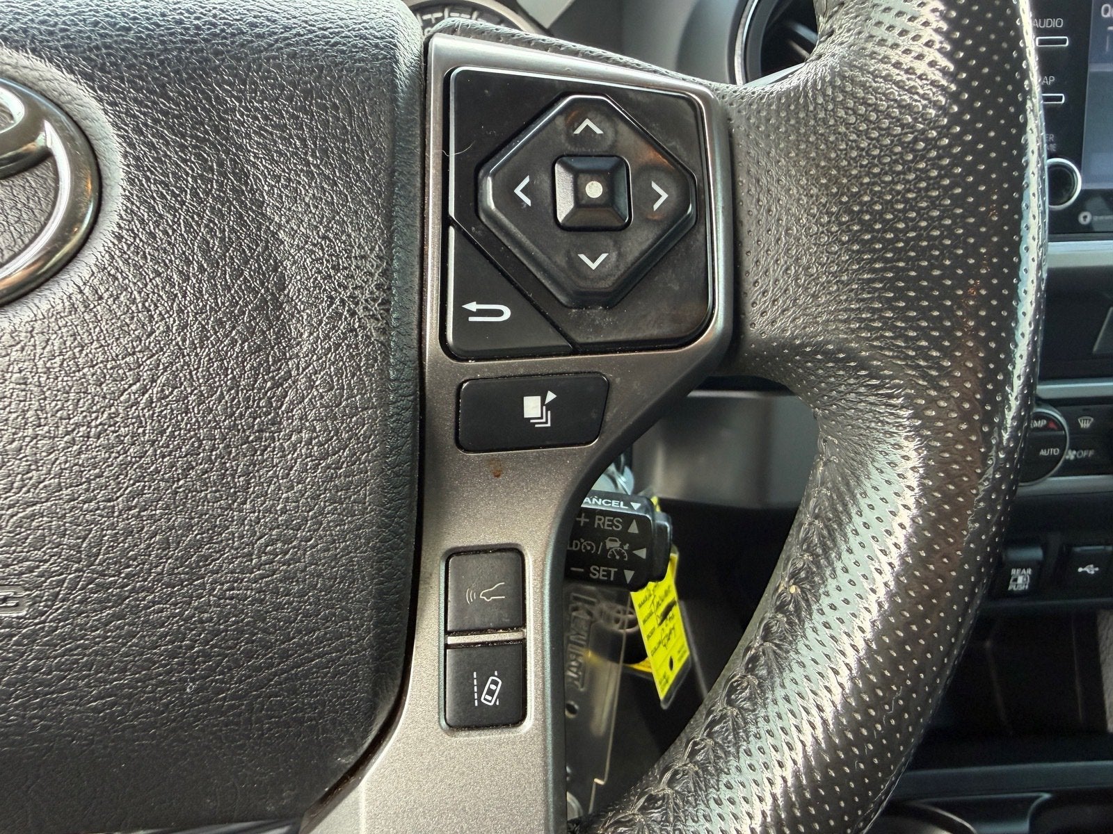 2022 Toyota Tacoma 2WD SR5