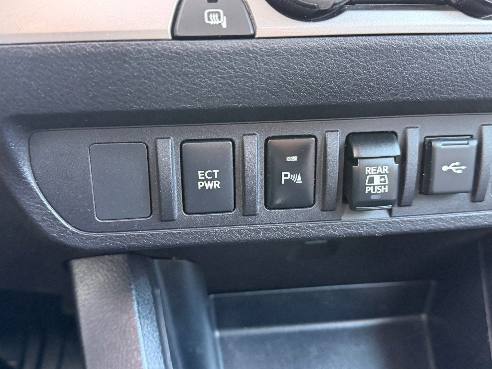 2022 Toyota Tacoma 2WD SR5