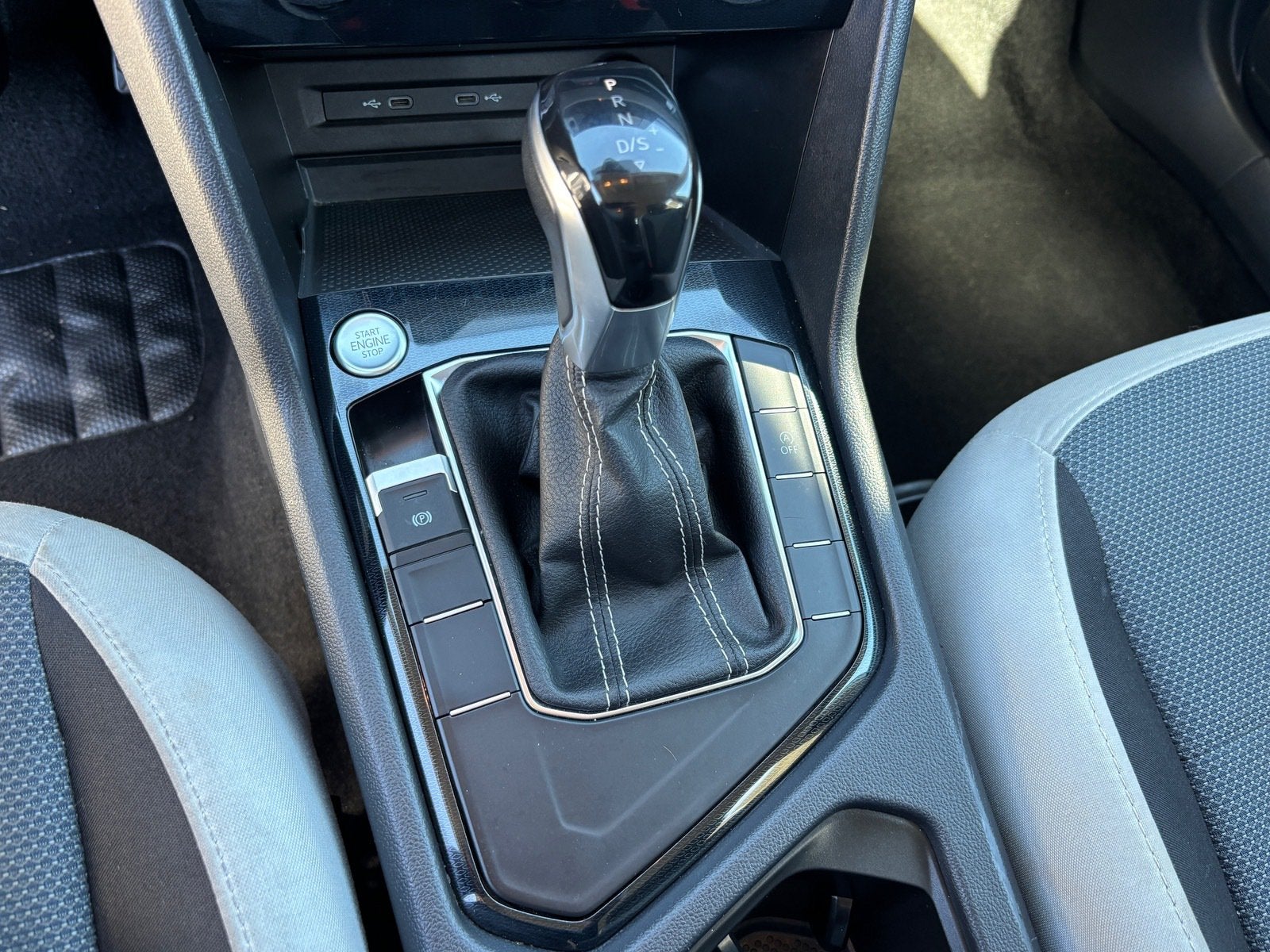 2025 Volkswagen Taos S